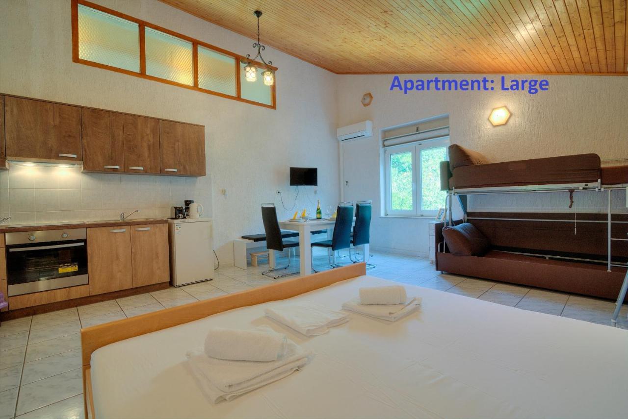 Senj Apartment Luaran gambar