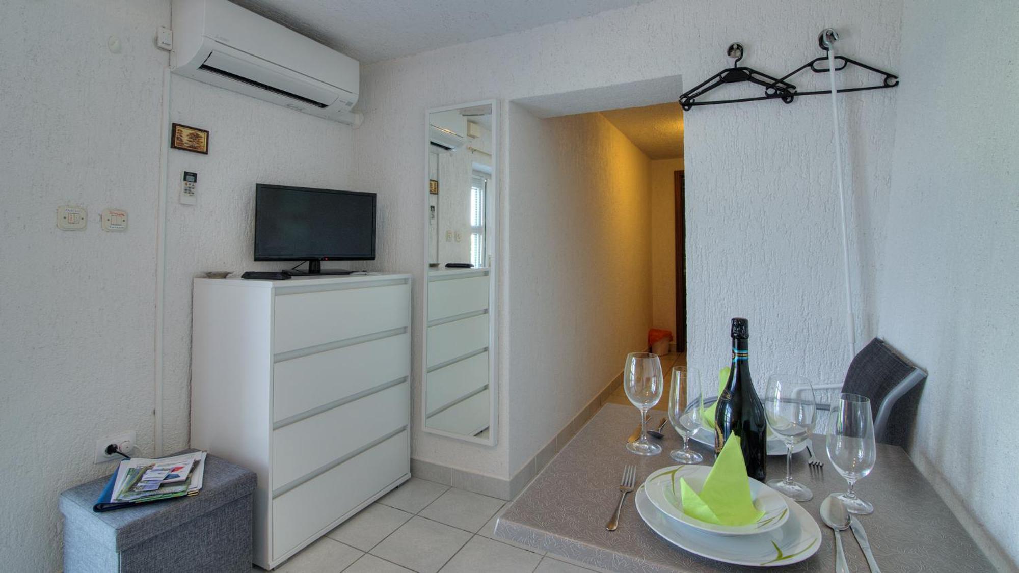 Senj Apartment Bilik gambar