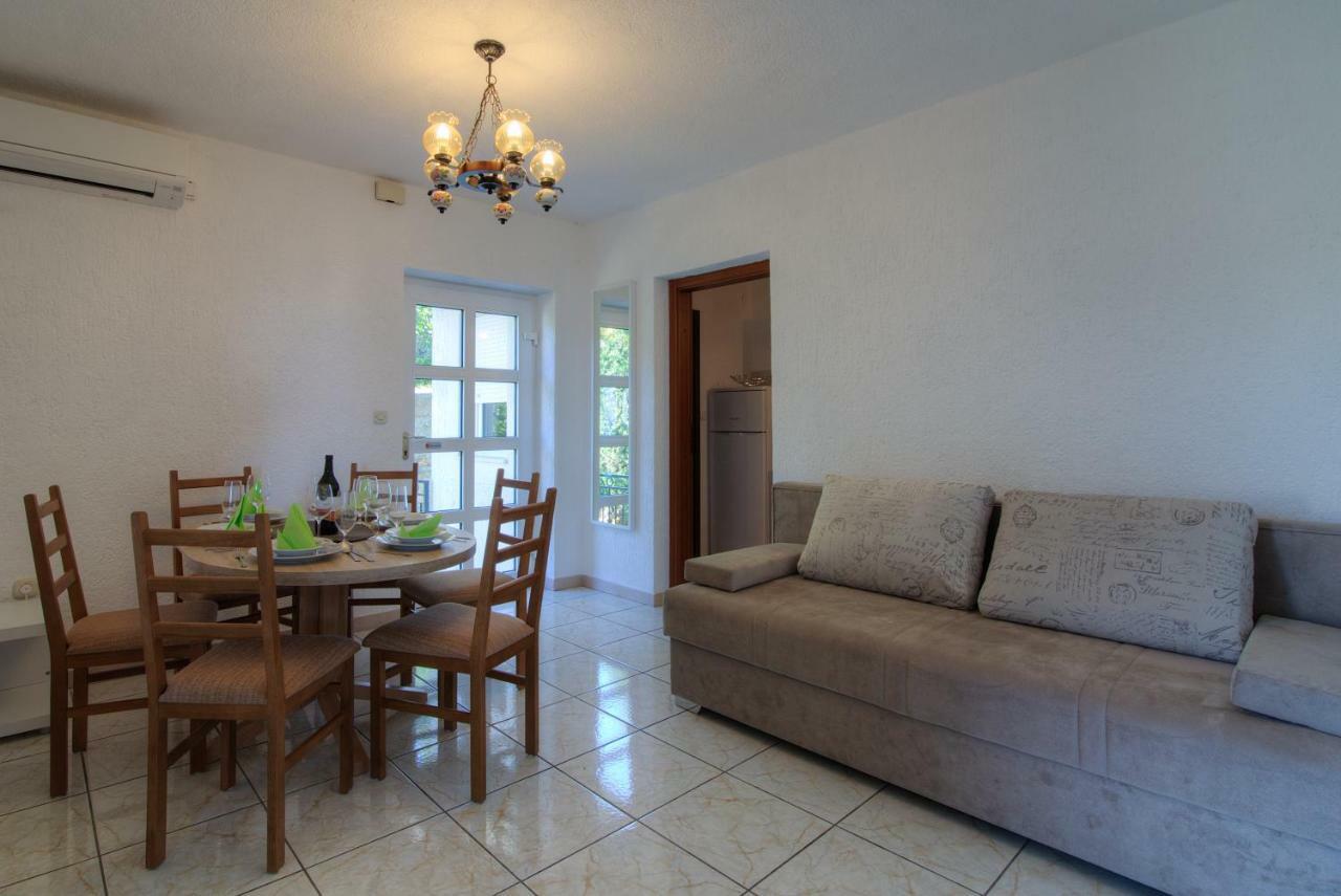 Senj Apartment Luaran gambar
